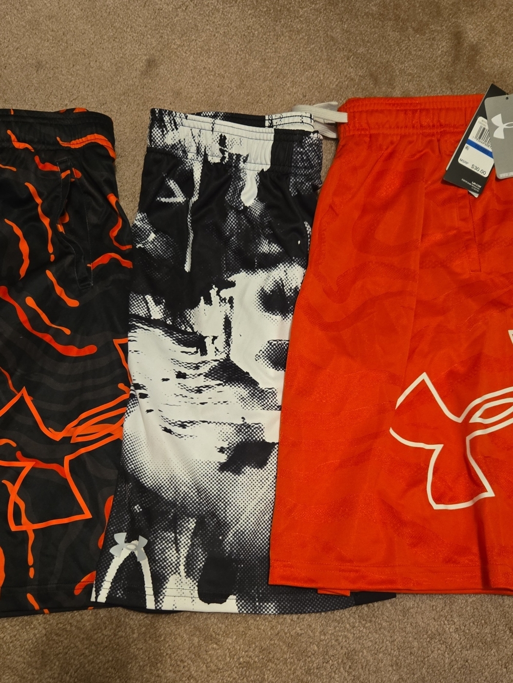 Under Armour Shorts Bundle - YXL